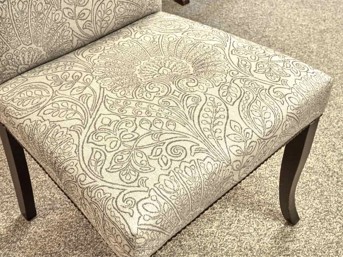 Set of Four Bassett Light Grey Upholstered Side Chairs