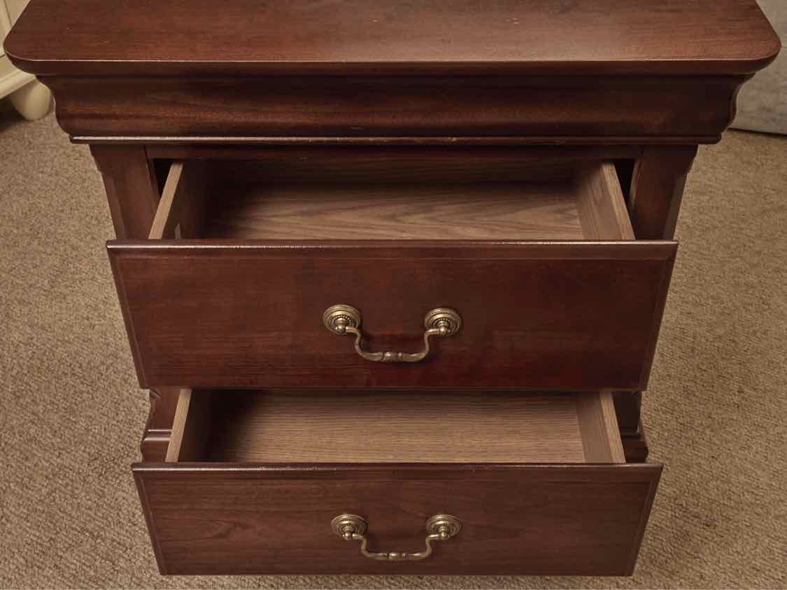 Cherry 2 Drawer Nightstand