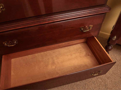 Ethan Allen  Cherry Georgian Style 5 Over 2 Drawer Brass Handles Chest