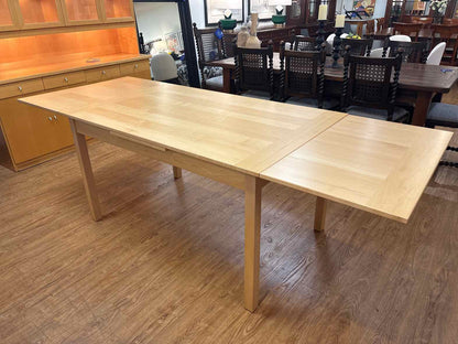 Gangso Mobler Maple Extension Dining Table