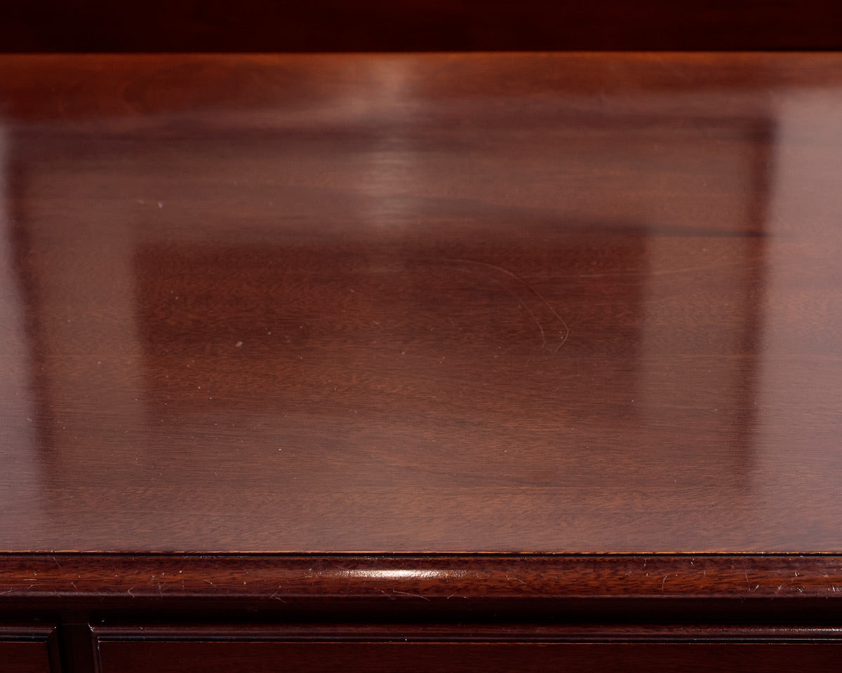 Lexington Furniture Mahogany 9 Drawer Dresser
