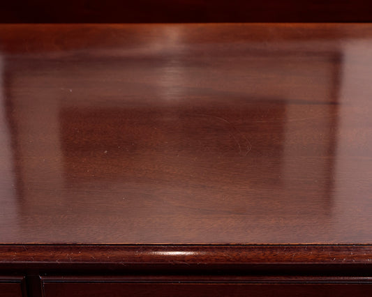 Lexington Furniture Mahogany 9 Drawer Dresser