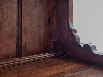 English Oak 2 Piece Welsh Cabinet with 6 Drawers & Shelf