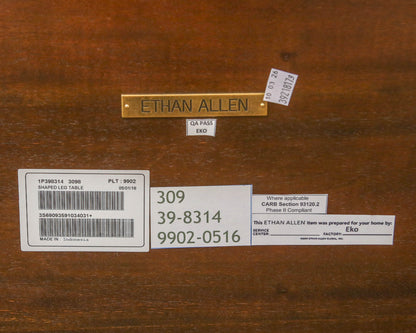 Ethan Allen  Mahogany Side Table with Cabriole Leg