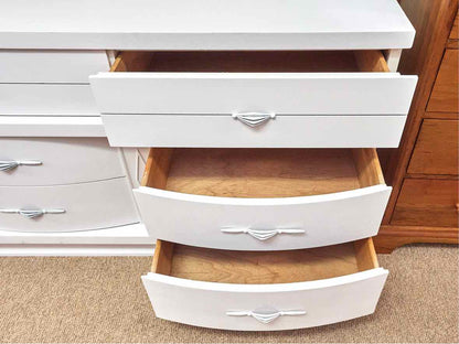 Harmony House 6 Drawer Dresser in Wildwood White Finish with Metal Pulls