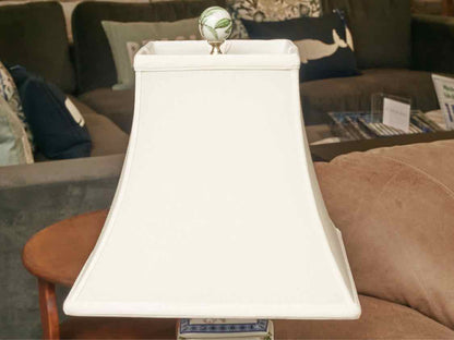 Porcelain Blue & White Butterfly Motif Square Jar Table Lamp