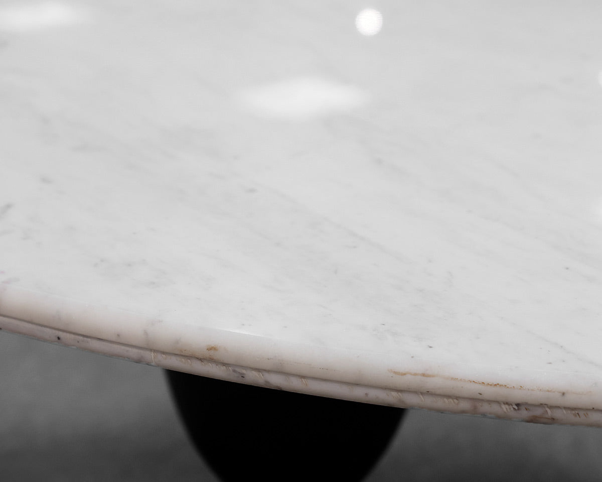 William Sonoma Oval Marble Top Tulip Dining Table