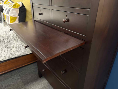 Pottery Barn 'Farmhouse' 7-drawer Tall Chest