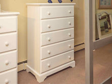Vermont Tubbs White 5 Drawer  Beadboard Accent  Chest