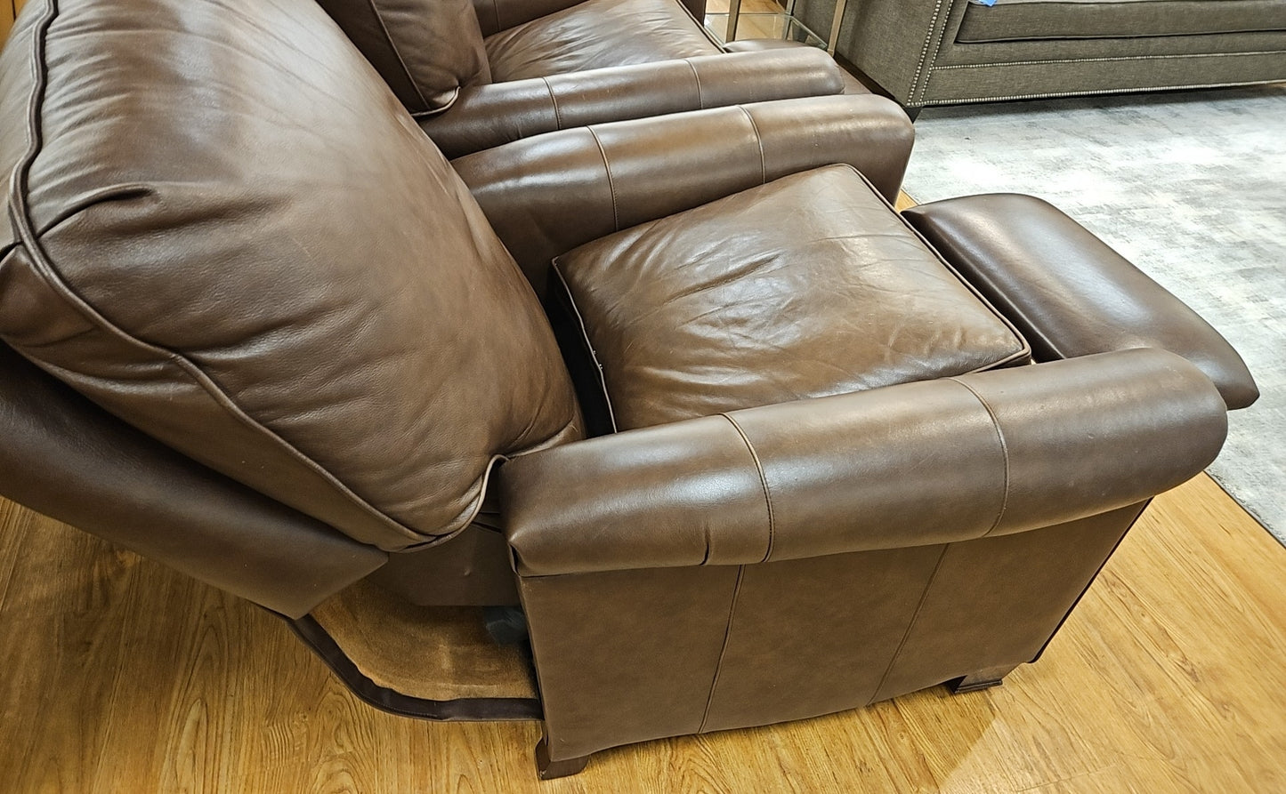 McNeilly Furniture Pair of Leather Recliners