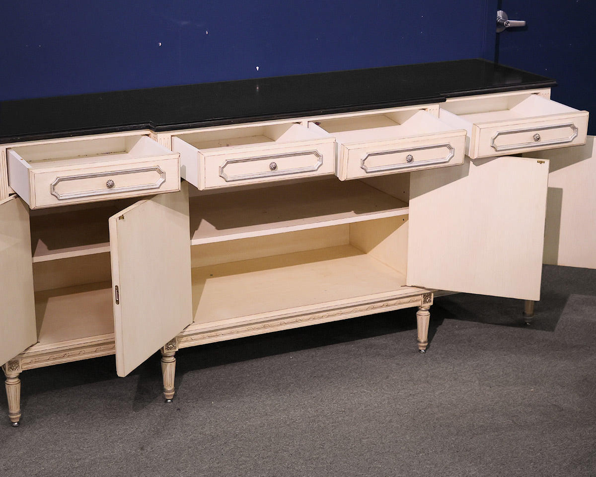 Servers & Sideboards