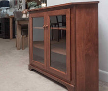 Old Country Store 'Kingston' Corner Media  Console