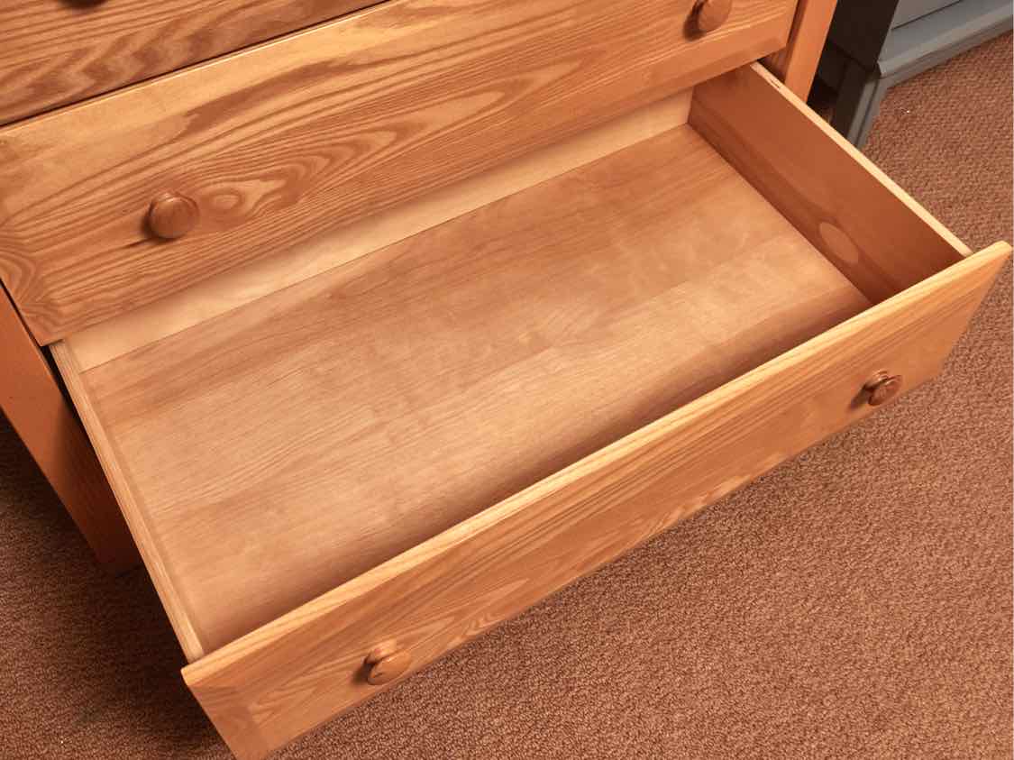 Vermont Tubbs Oak 5 Drawer  Chest