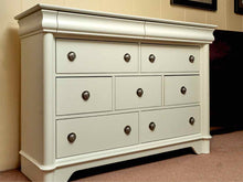 Cream Finish 9 Drawer Dresser