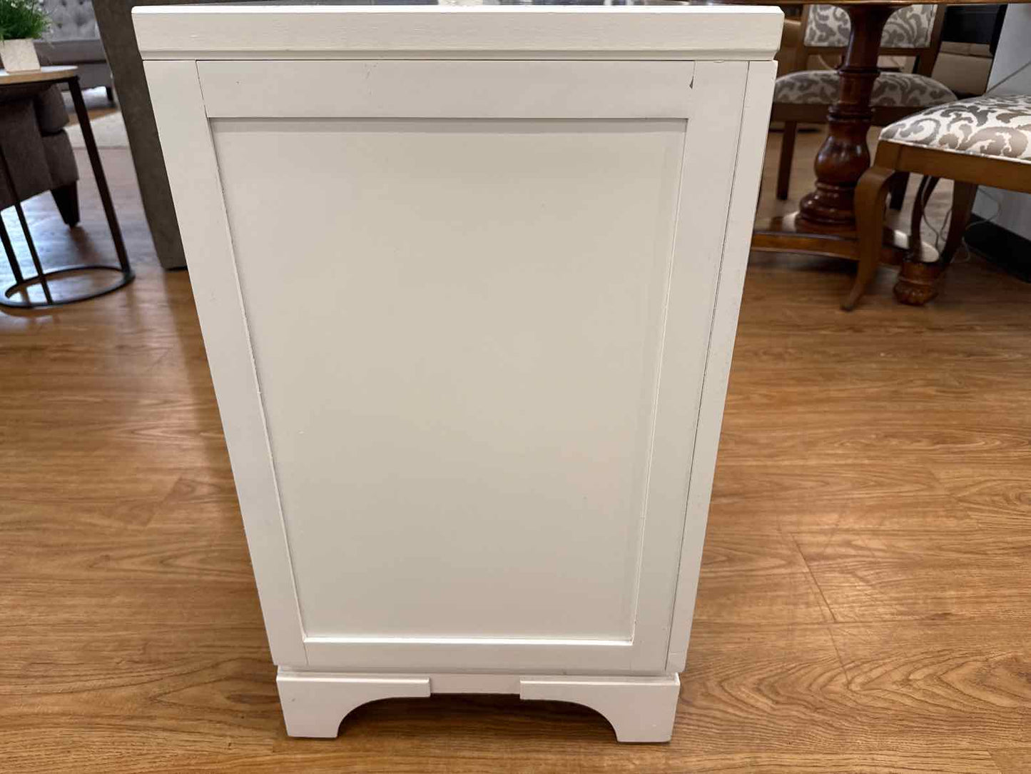 Lea Industries White Side Table