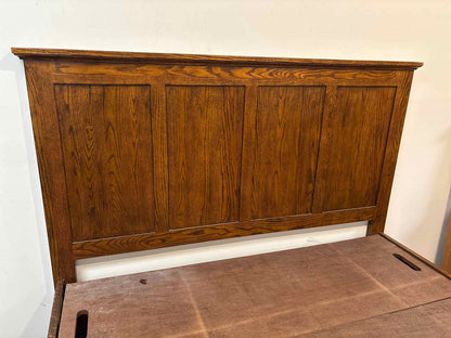 Intercon Furniture Oak Park Queen Storage Bed