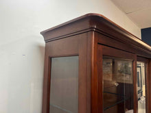 Kincaid Cherry China Cabinet