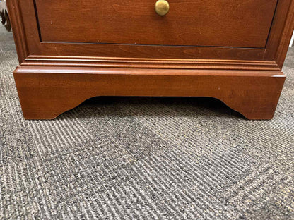 Cherry 3-Drawer Nightstand