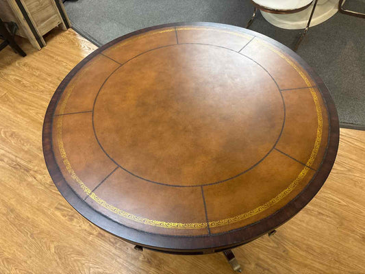 Ethan Allen 'Bradford' Rent Table with Pedestal Base