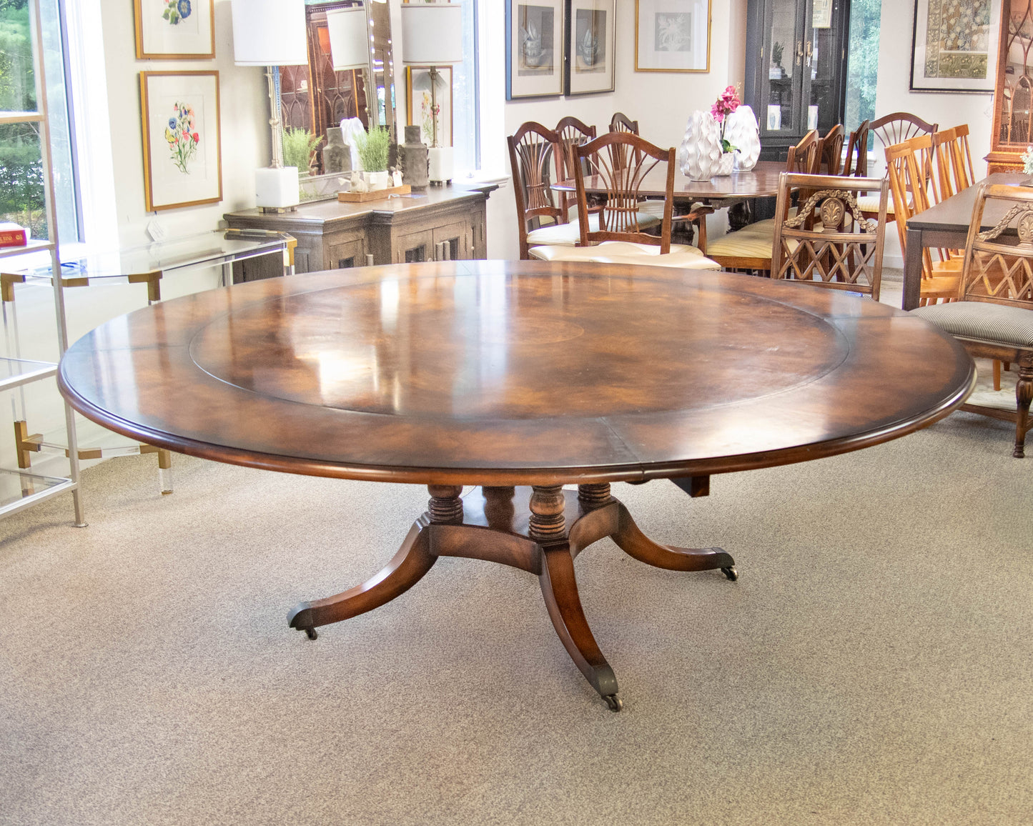 Burled Walnut  Round Dining Table On A Birdcage Base W/ 4 Permitter Leaves