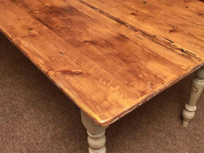Pine Top  'Sage Green' Distressed  Finish Turned Legs Dining Table