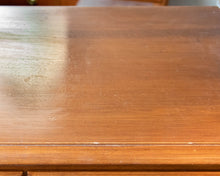Sprague & Carleton 7 Drawer Rock Maple Chest