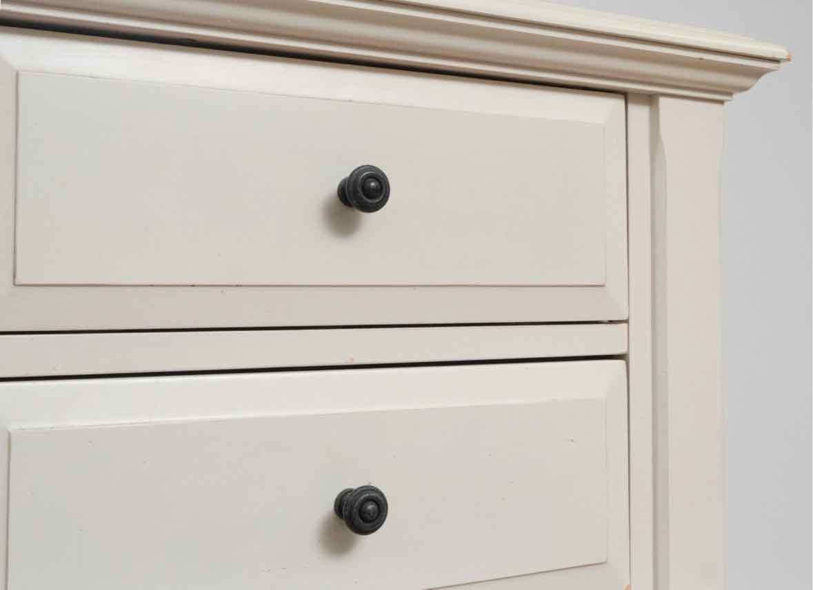 Ivory 10 Drawer Mule Chest with Interchangeable Cane/Panel Door with Mirror