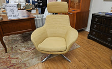 Steelcase "Bob" Lounge Chair in Gold