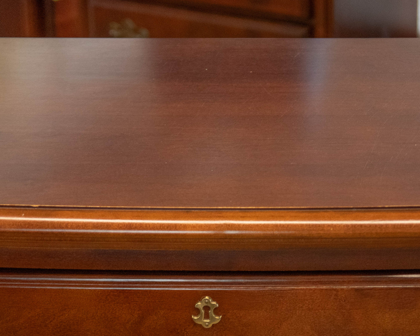 American Drew 7-Drawer Serpentine Front Dresser with Mirror in Cherry