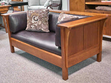 Stickley Prairie Settle 91-210 Loveseat W/ Black Leather Upholstery