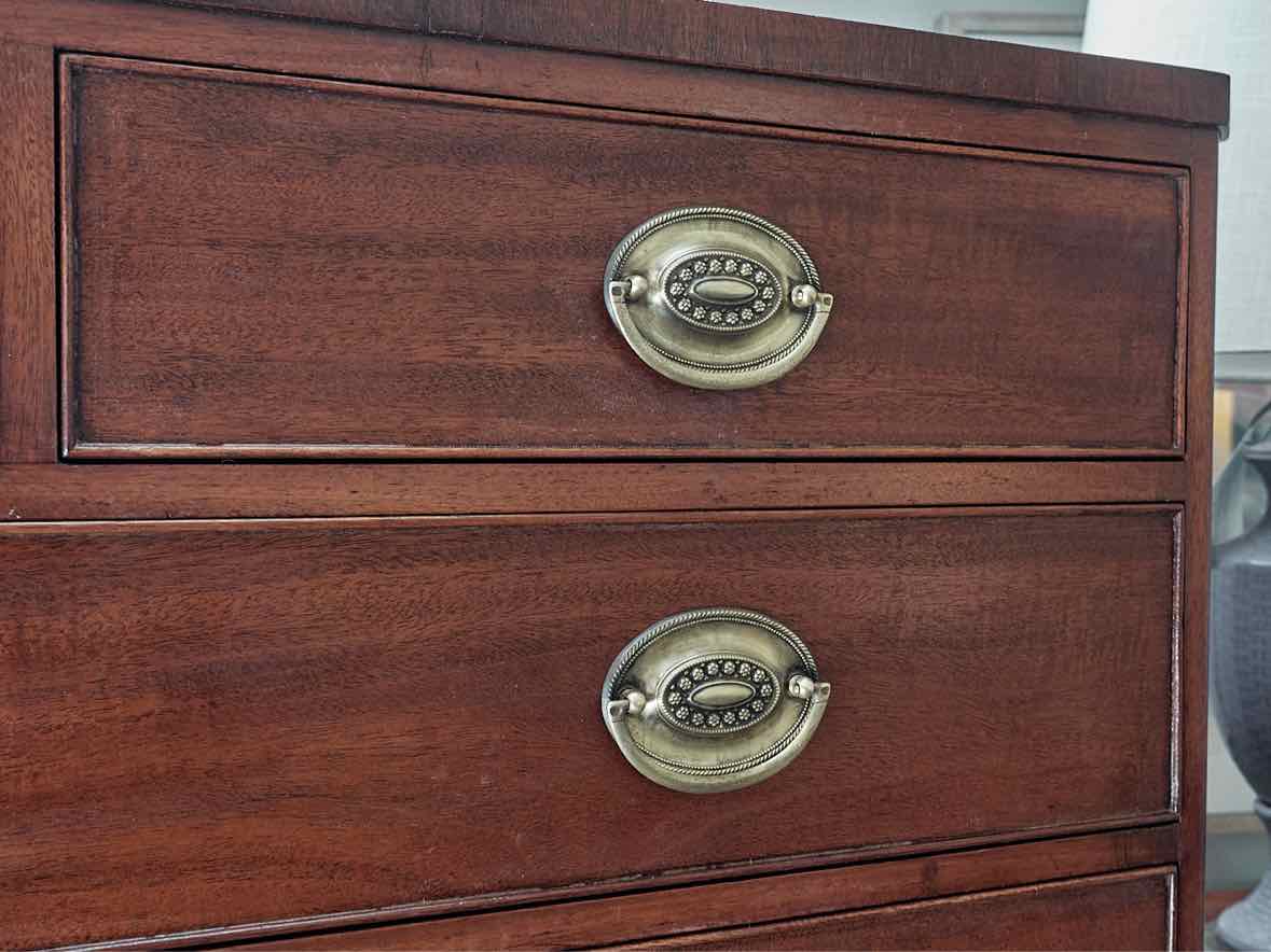 Louis Phillip Style 7 Drawer Chest in Cherry/Bourbon Stain