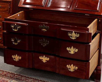 Kindel Winterthur Mahogany Goddard Secretary Desk