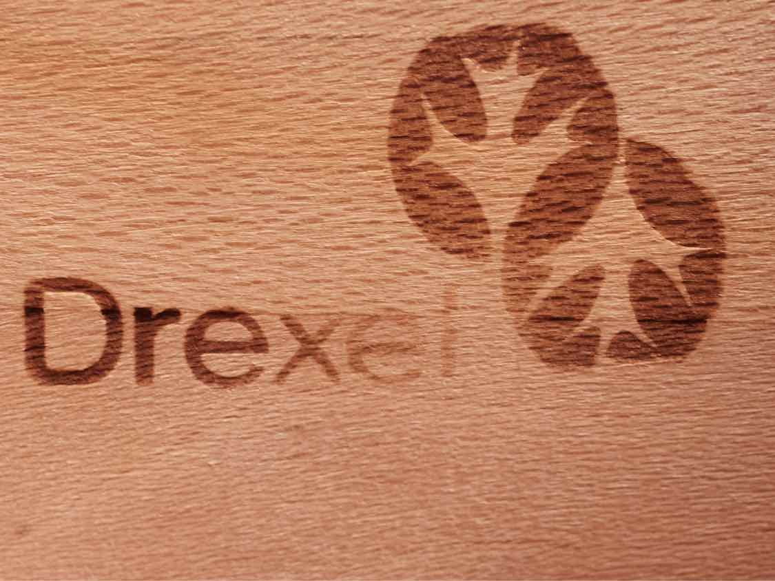 Drexel Burled Mahogany Dresser with 6 Drawers & Brass Handle Pulls
