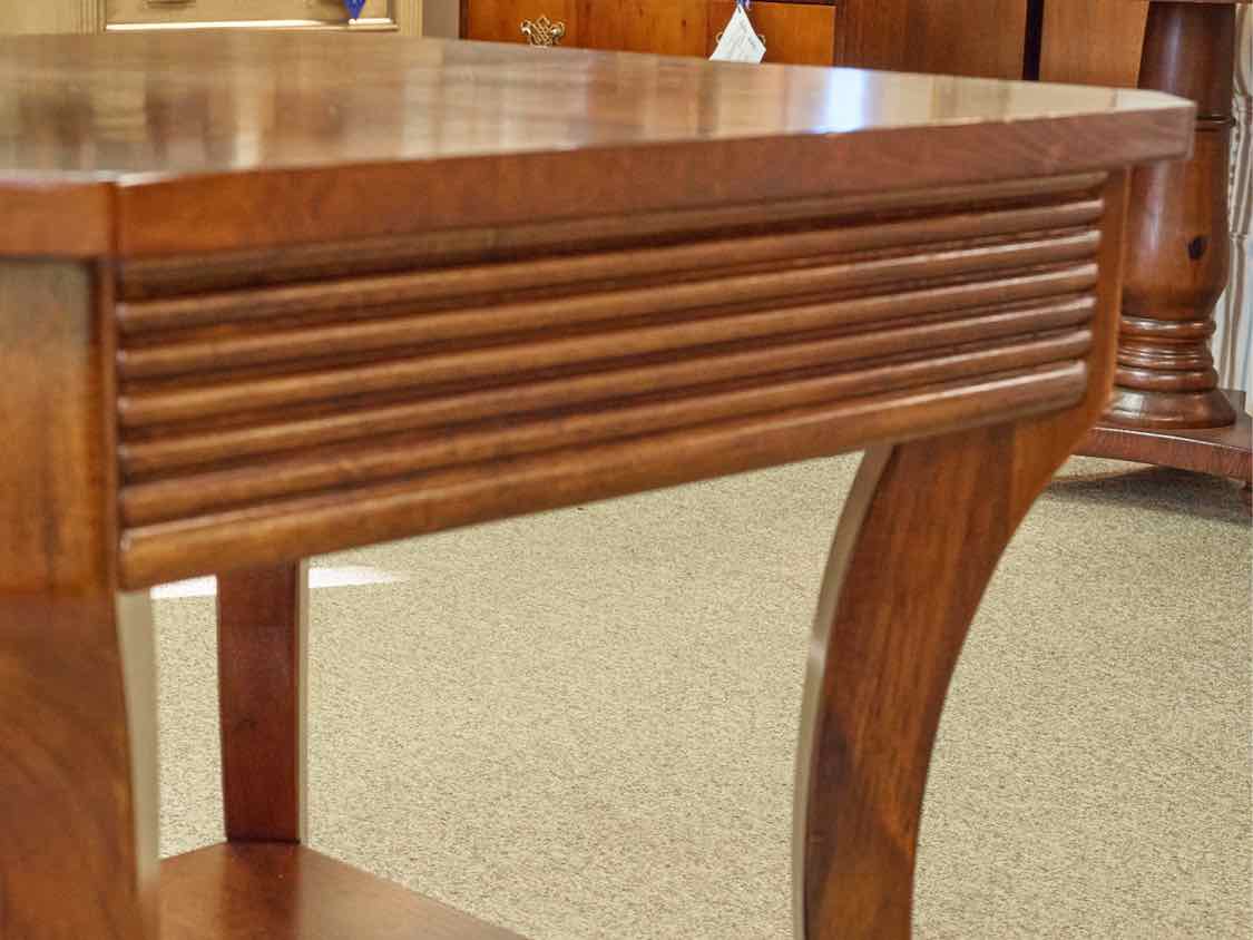 アメリカ家具 BASSETT FURNITURE サイドテーブル Bassett Cherry Wood Side Table – Furniture Consignment Gallery