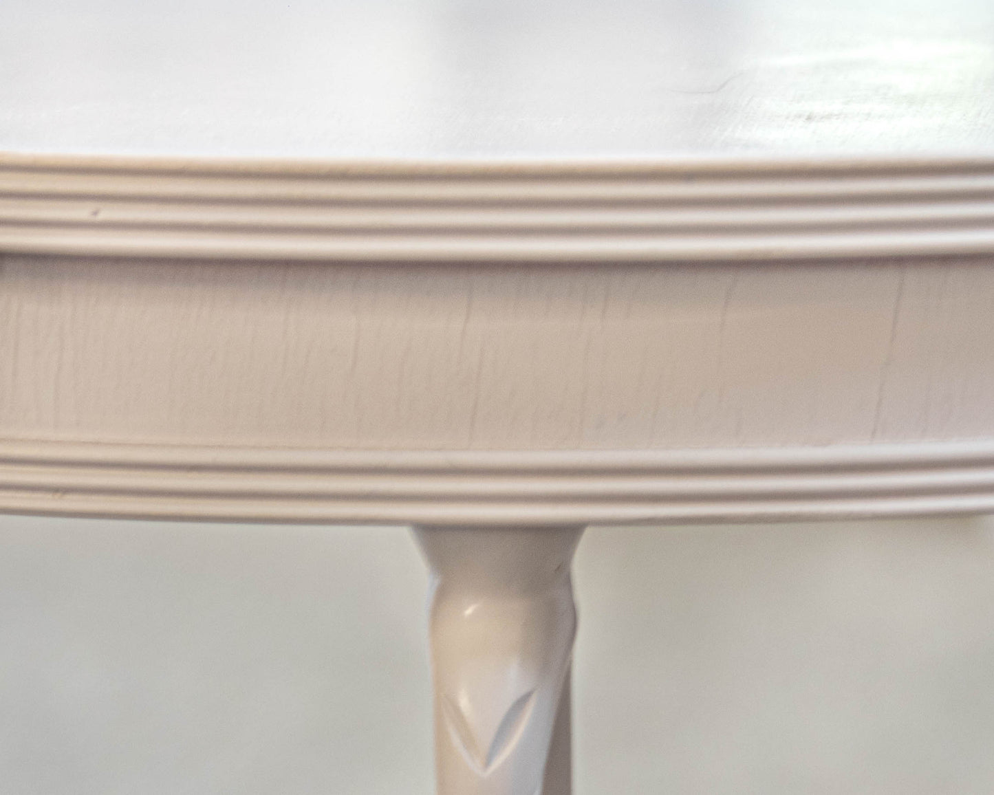 Italian Made White Finish Side Table with Swan Head Accent