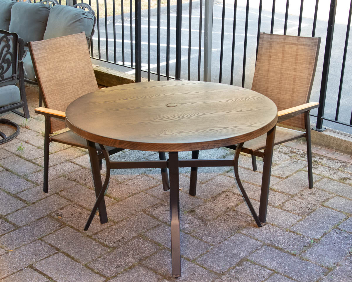 Metal Round Faux Wood Top Outdoor Dining Set