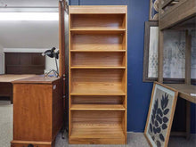 Oak Bookcase with 5 Shelves
