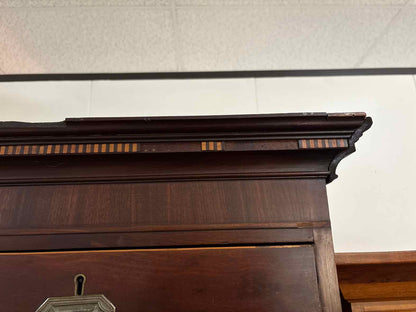 Mahogany 8-Drawer Chest on Chest