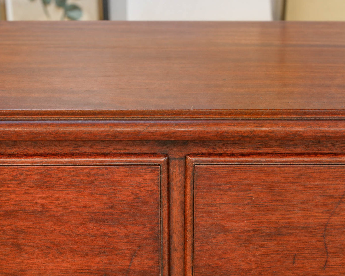 Henkel Harris Chippendale-style Chest-on-Chest in Mahogany with Brass Pulls