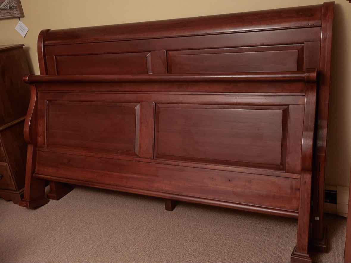 Bob Timberlake Cherry Panel  Sleigh King Bed