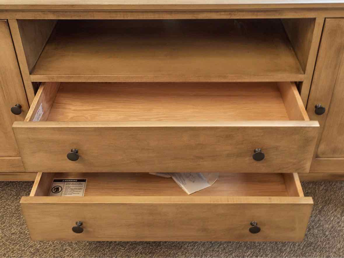 Gat Creek 'Monaco' Maple Media Furniture