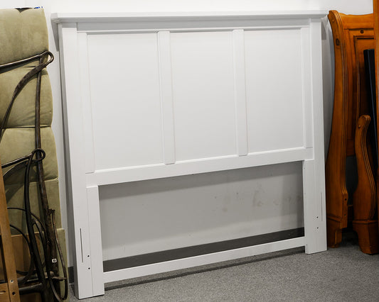 Vaughn Bassett Queen Storage Bed Frame