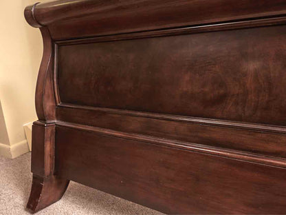 Bernhardt Cherry Sleigh King Bed Includes Siderails & Slats