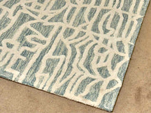 Bashian Rugs  'Berrios' Tufted Wool Teal & Cream Area Rug