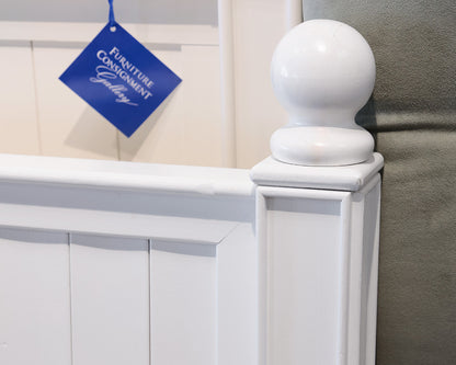 White Cannonball Top Cottage Beadboard Queen Bed