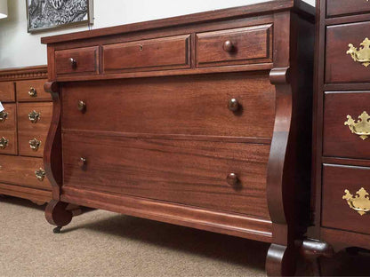 Sligh Mahogany Empire Style 5 Drawer Chest On Casters