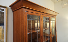 Hunt Furniture 'Fairfield' Large Hutch