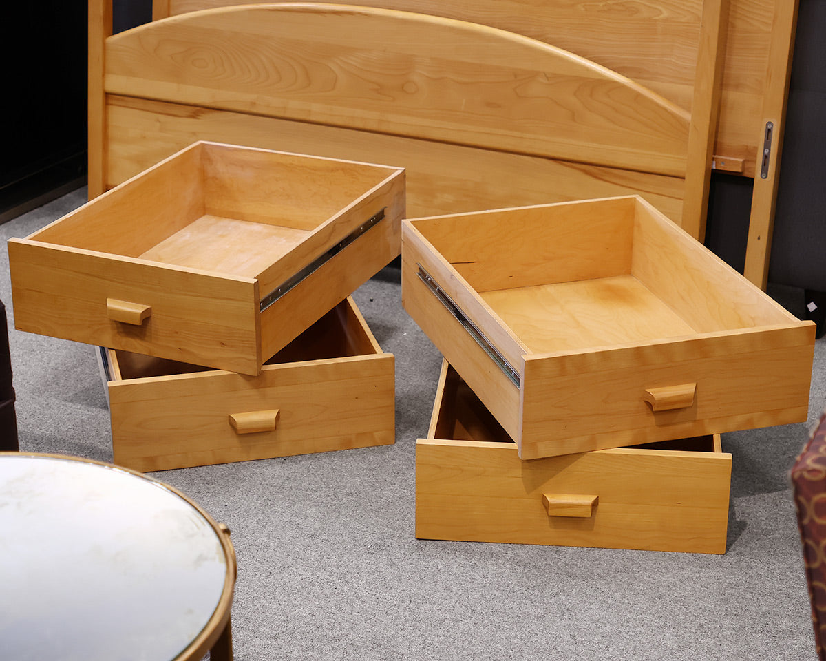 Pompanoosuc Mills Queen Storage Bed