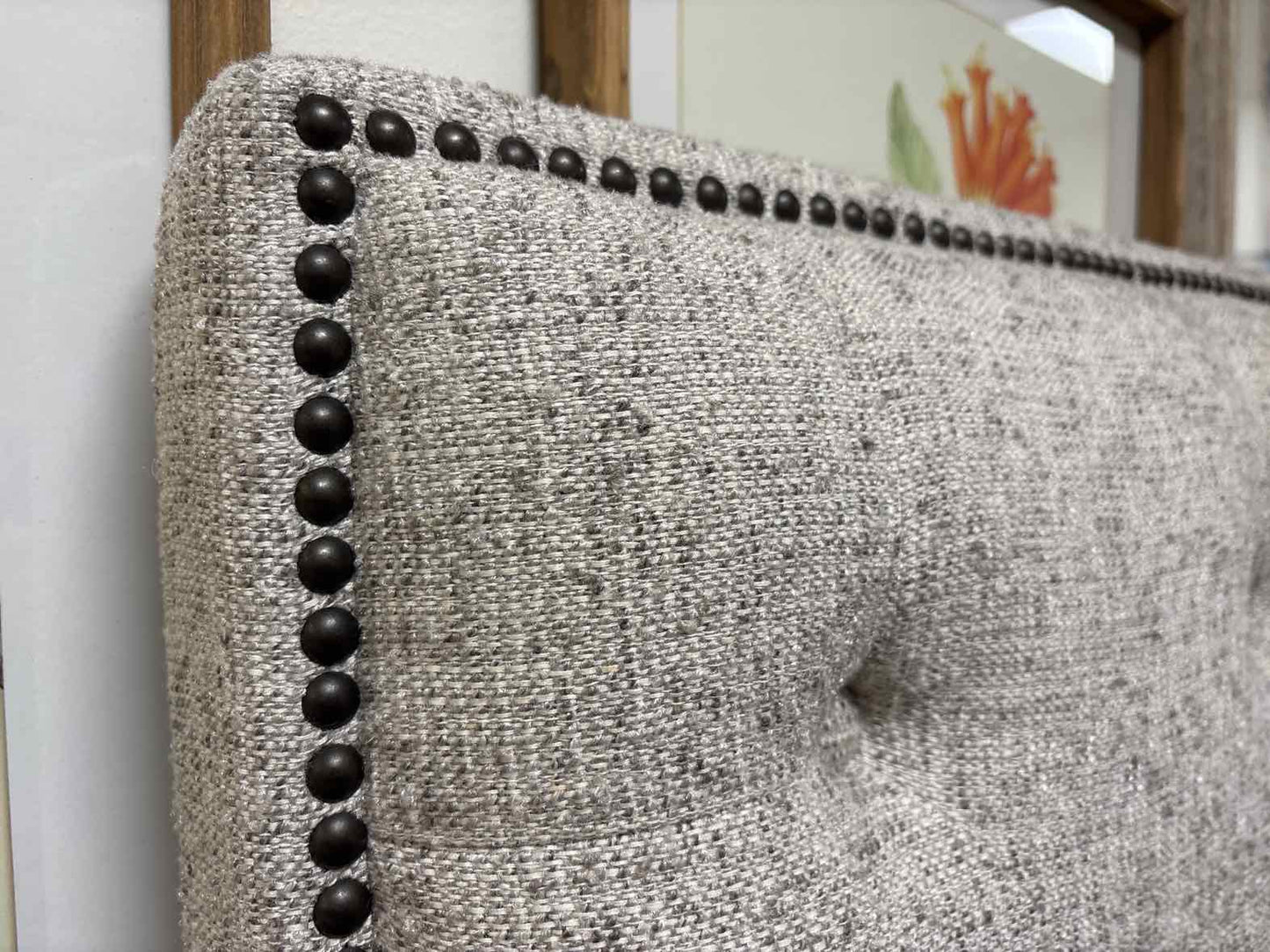 Universal 'Aiden' Queen Headboard