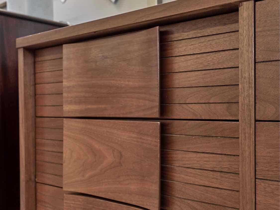 RWay Light Cherry MCM Nine Drawer Dresser